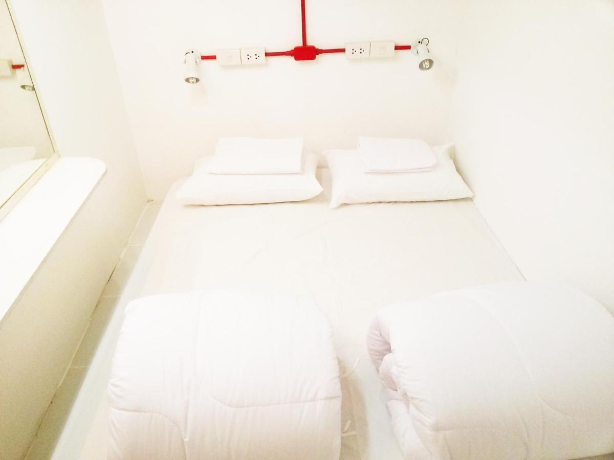 Safe And Sound Hostel Чиангмай Номер фото
