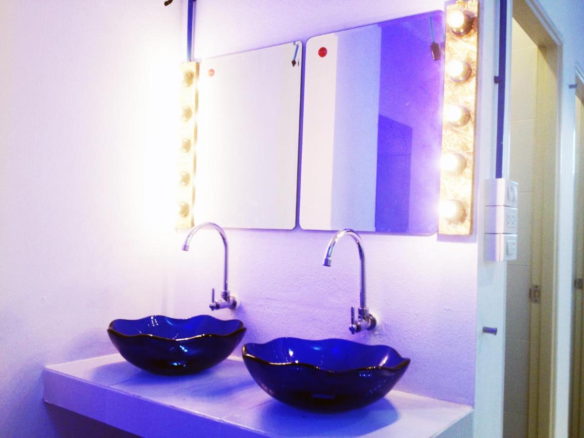 Safe And Sound Hostel Чиангмай Номер фото
